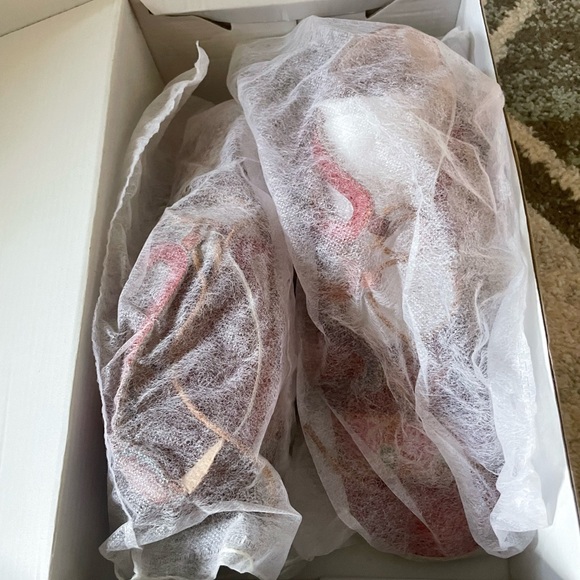 Hand Painted Sandals - Picture 5 of 6